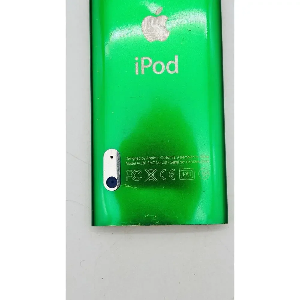 2 Apple iPod Nano 5th Gen A1320 And One 4th Gen A1285 All For Parts And Repair